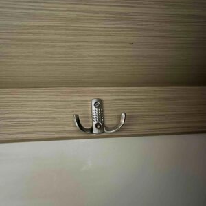 Askı Noktalı Elbise Vestiyer Duvar Askısı Dolap Elbise Askılığı Krom Metal Askı-2.jpg