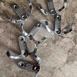 Askı Noktalı Elbise Vestiyer Duvar Askısı Dolap Elbise Askılığı Krom Metal Askı-3.jpg